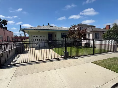 2938 Los Flores, Lynwood, CA 90262
