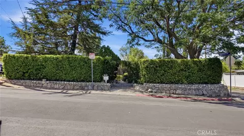 Exterior - 7276 Summitrose St, Tujunga, CA 91042 photo 6 of 21