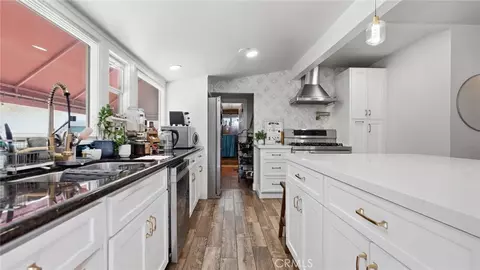 Kitchen - 7276 Summitrose St, Tujunga, CA 91042 photo 5 of 5