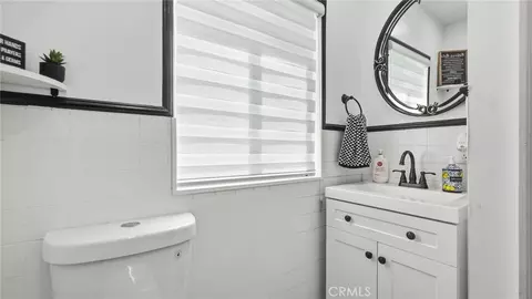 Bath - 7276 Summitrose St, Tujunga, CA 91042 photo 1 of 4