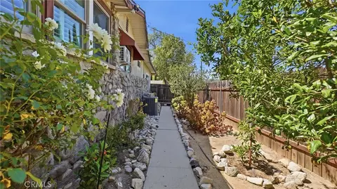 Exterior - 7276 Summitrose St, Tujunga, CA 91042 photo 12 of 21