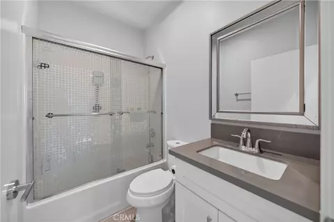 Bath - 7960 Telegraph, Downey, CA 90240 photo 3 of 5