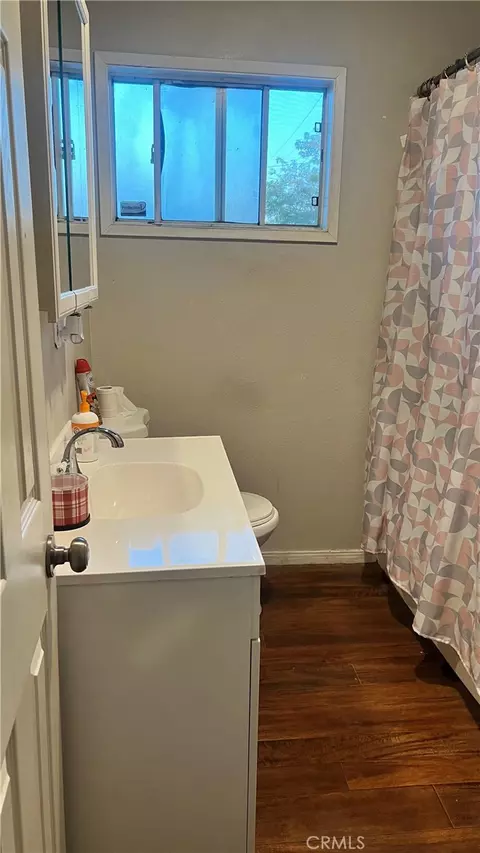 Bath - 43603 Gingham Ave, Lancaster, CA 93535 photo 1 of 1