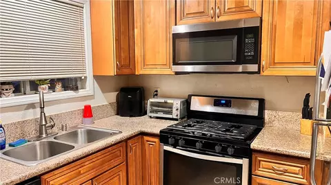 Kitchen - 43603 Gingham Ave, Lancaster, CA 93535 photo 1 of 3