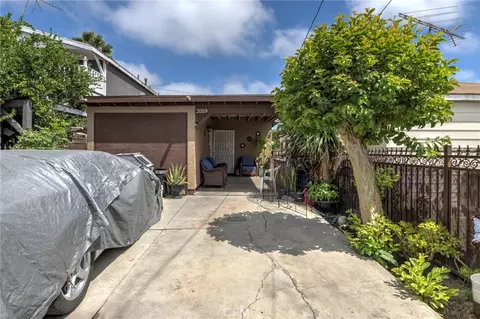Exterior - 2019 E Shauer, Compton, CA 90222 photo 4 of 7