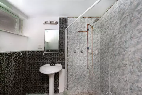 Bath - 1245 W Cherry, Orange, CA 92868 photo 1 of 2