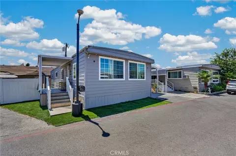 150 E De Anza Ln #150, Tustin, CA 92780