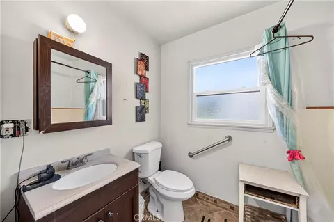 Bath - 2045 Crestview Ave, San Bernardino, CA 92404 photo 2 of 2