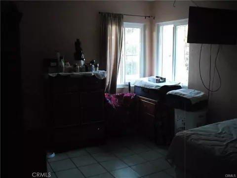 711 E Pne, Compton, CA 90221 photo 4