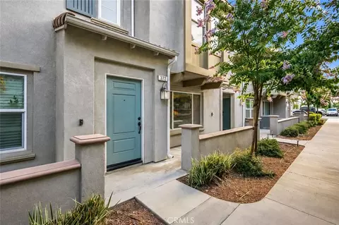 7155 Citrus #372, Fontana, CA 92336