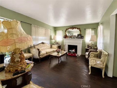 713 E Palmer, Compton, CA 90221 photo 2