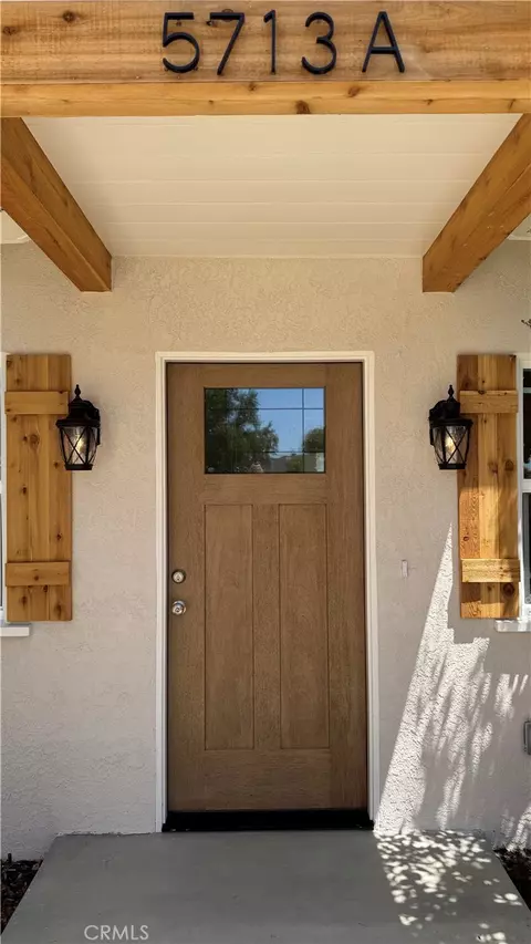 Entry Way - 5713 E Wardlow, Long Beach, CA 90808 photo 5 of 6
