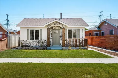 2514 Exposition Pl, Los Angeles, CA 90018