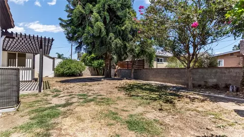 Exterior - 9136 Mel Dar, Downey, CA 90240 photo 5 of 7