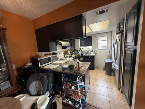 Kitchen - 529 W 9th, Upland, CA 91786 photo 1 of 3