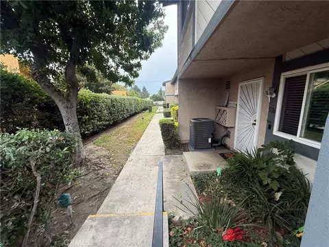 Exterior - 529 W 9th, Upland, CA 91786 photo 1 of 6