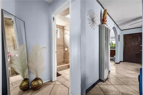 Entry Way - 8310 Wilbarn, Paramount, CA 90723 photo 2 of 2