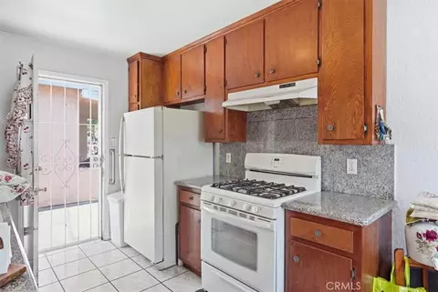Kitchen - 14127 Colorado Ave, Paramount, CA 90723 photo 2 of 2
