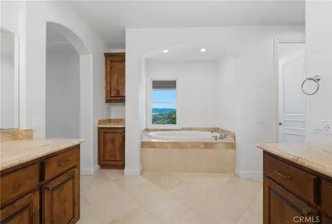 Entry Way - 30425 La Presa Loop, Temecula, CA 92592 photo 8 of 8