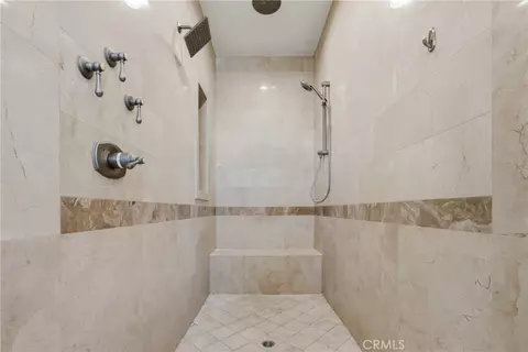Bath - 30425 La Presa Loop, Temecula, CA 92592 photo 1 of 1
