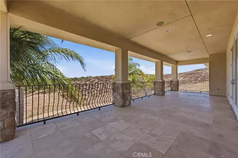 Exterior - 30425 La Presa Loop, Temecula, CA 92592 photo 9 of 9