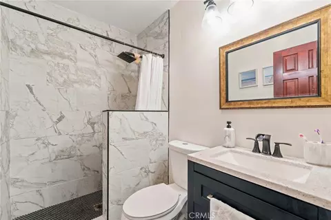 Bath - 2526 E 220th, Carson, CA 90810 photo 5 of 6