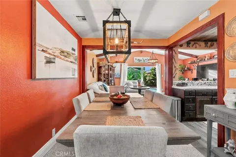 Dining - 2526 E 220th, Carson, CA 90810 photo 2 of 4