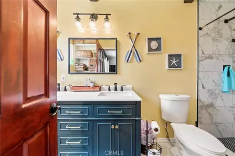 Bath - 2526 E 220th, Carson, CA 90810 photo 1 of 6