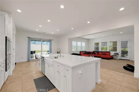 Kitchen - 412 Conway Ct, Glendora, CA 91741 photo 4 of 4