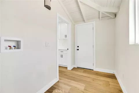 Entry Way - 124 W Fredricks, Barstow, CA 92311 photo 8 of 8