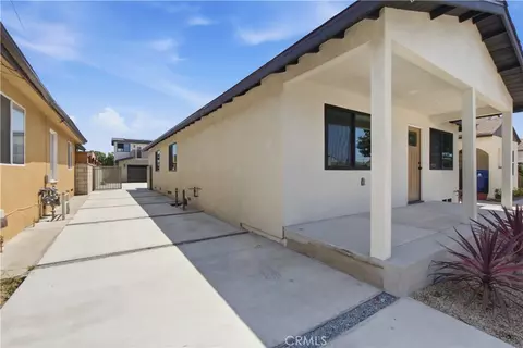 1558 W 214th St, Torrance, CA 90501