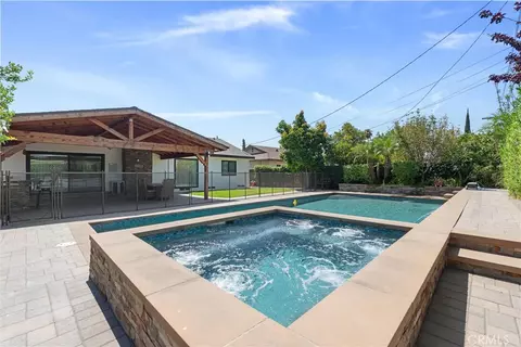 11001 Gothic Ave, Granada Hills, CA 91344