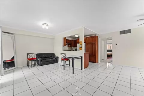 14829 Sherman #1, Van Nuys, CA 91405
