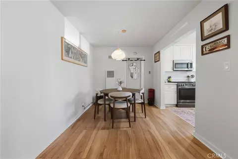 Dining - 1327 E Appleton St, Long Beach, CA 90802 photo 2 of 5