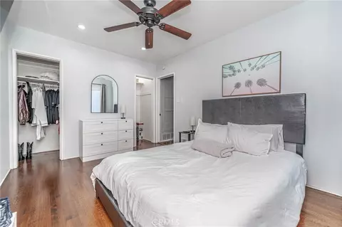 Bedroom - 325 Cedar, Long Beach, CA 90802 photo 4 of 5