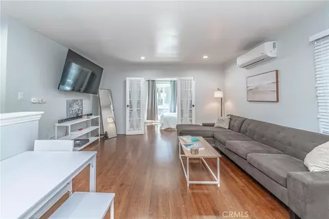 Living - 325 Cedar, Long Beach, CA 90802 photo 1 of 2