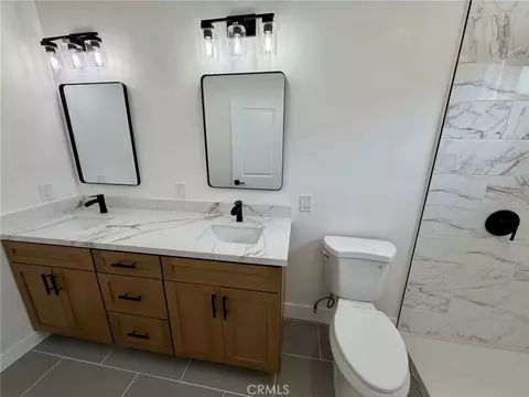 Bath - 709 S Chester Ave S, Compton, CA 90221 photo 2 of 3