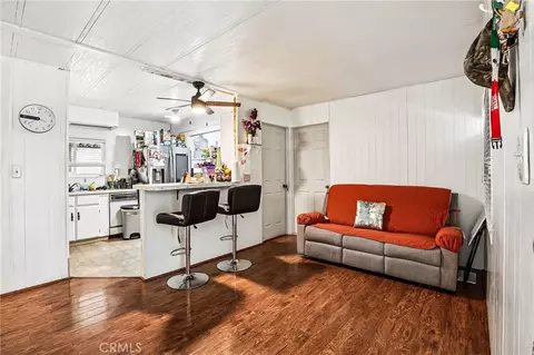 7101 Rosecrans Ave, Paramount, CA 90723 photo 17