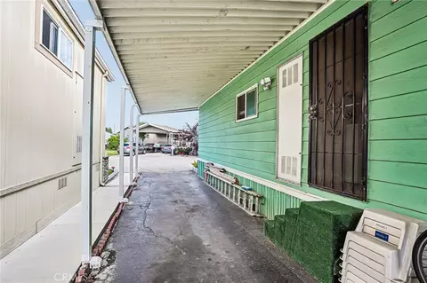 7101 Rosecrans Ave, Paramount, CA 90723 photo 20