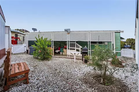 7101 Rosecrans Ave, Paramount, CA 90723