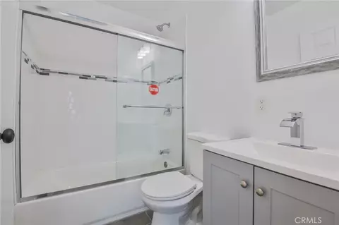 Bath - 1831 W 152nd, Compton, CA 90220 photo 2 of 8
