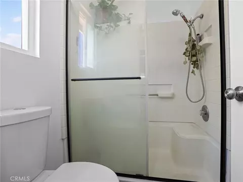 Bath - 137 Elmtree, Perris, CA 92571 photo 4 of 5