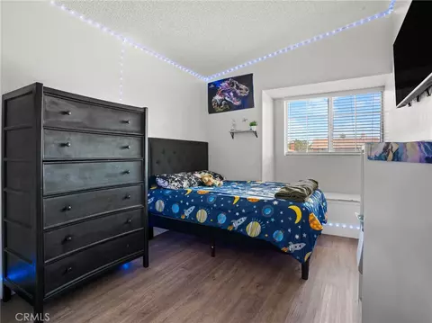 Bedroom - 137 Elmtree, Perris, CA 92571 photo 4 of 5