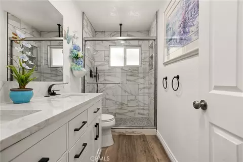 Bath - 11386 Cambridge St, Riverside, CA 92503 photo 1 of 2