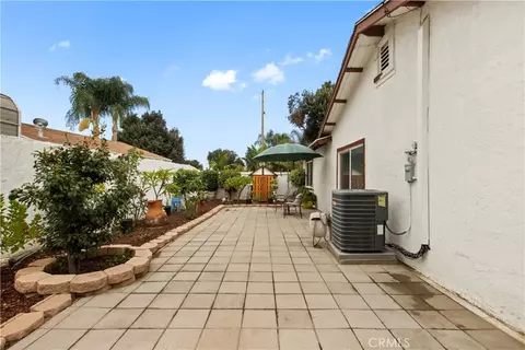 Exterior - 11386 Cambridge St, Riverside, CA 92503 photo 5 of 10