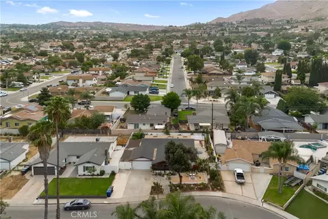 View/Area - 11386 Cambridge St, Riverside, CA 92503 photo 2 of 5
