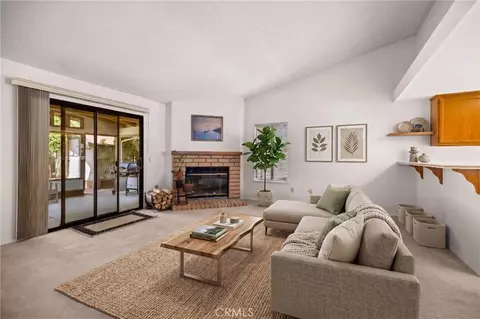 Living - 8526 Valley View Dr, Hesperia, CA 92344 photo 2 of 2