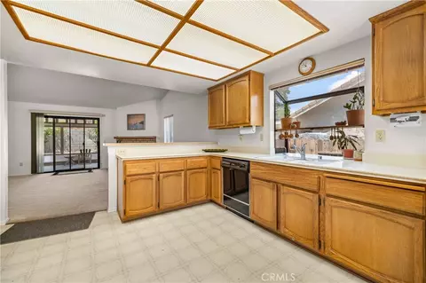 Kitchen - 8526 Valley View Dr, Hesperia, CA 92344 photo 1 of 2