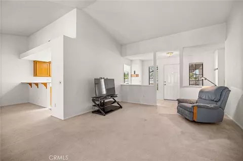Living - 8526 Valley View Dr, Hesperia, CA 92344 photo 1 of 2
