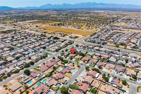 View/Area - 8526 Valley View Dr, Hesperia, CA 92344 photo 1 of 2